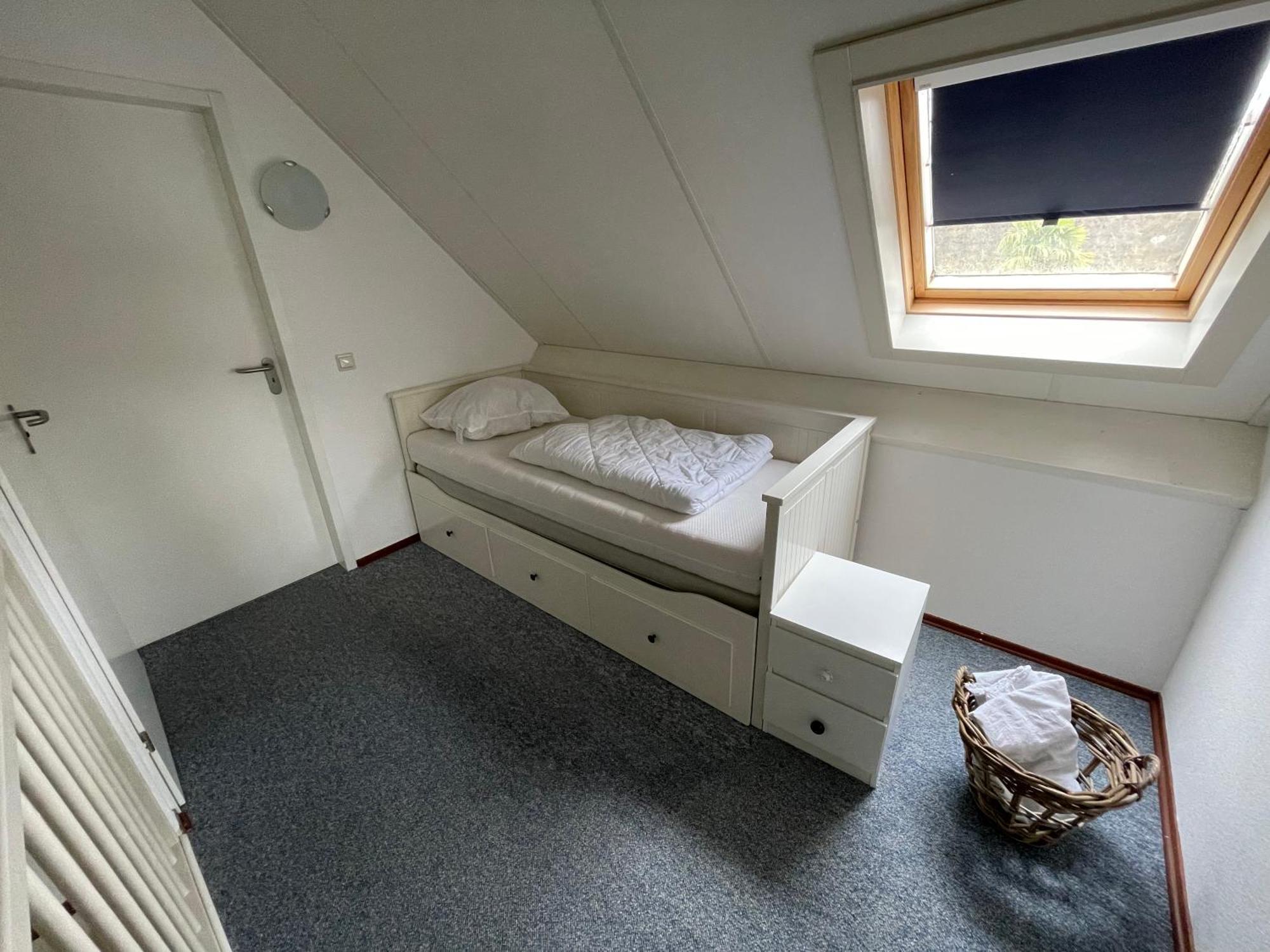Freistehendes Ferienhaus Am See Naehe Roermond Heel Exteriör bild
