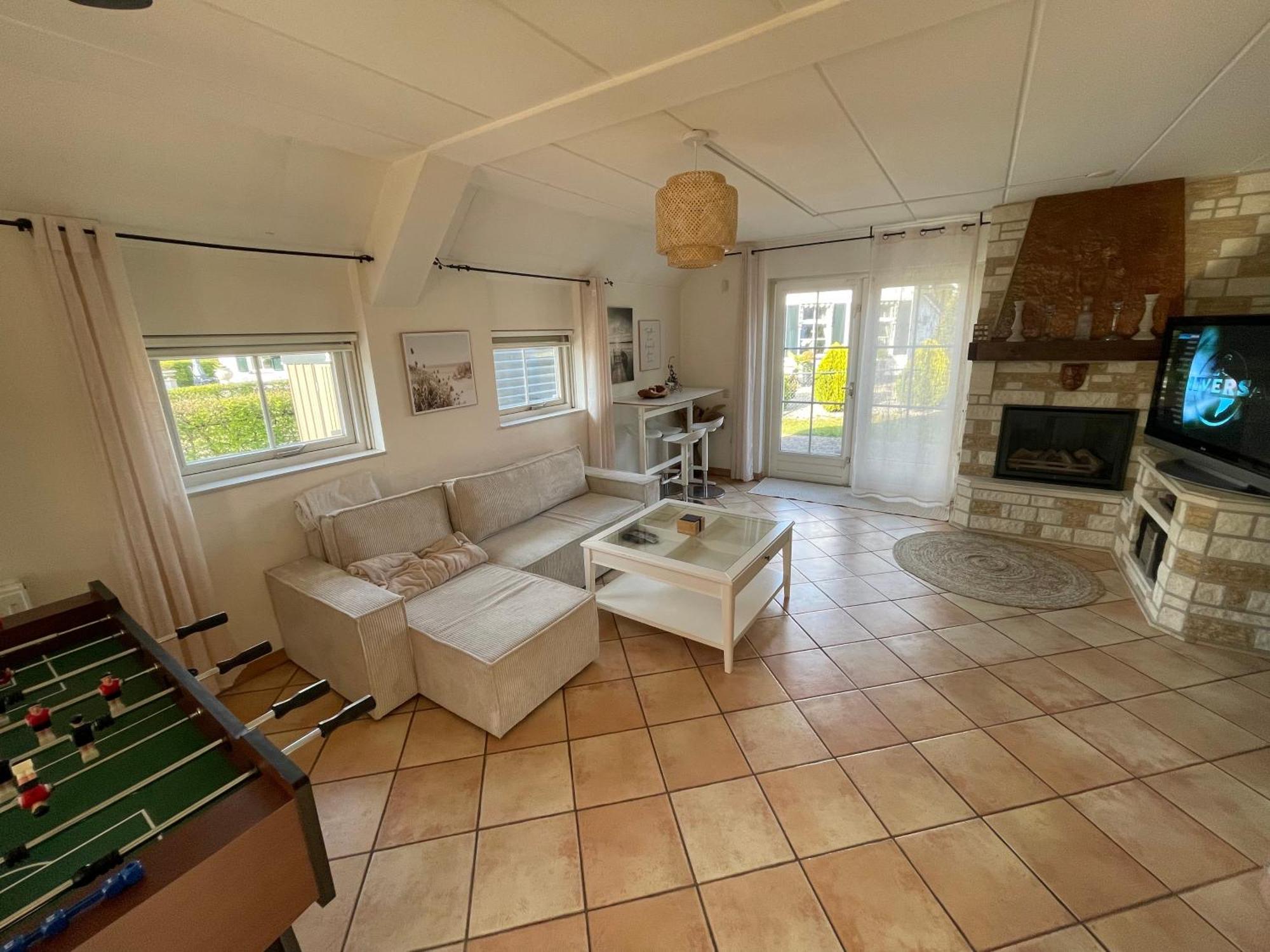 Freistehendes Ferienhaus Am See Naehe Roermond Heel Exteriör bild